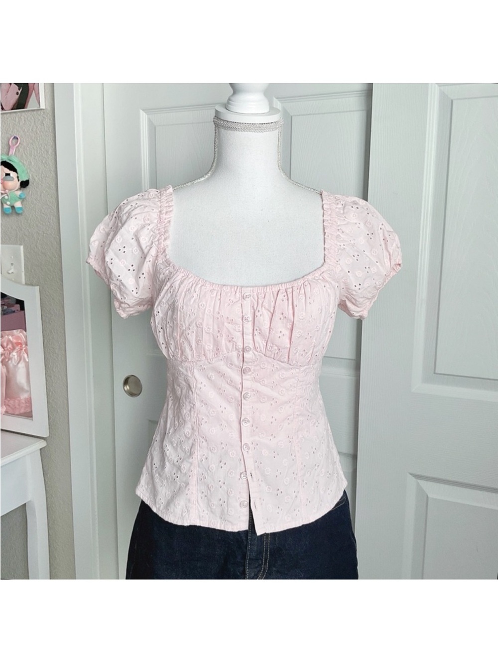 Hollister Pale Pink Eyelet Puff-Sleeve Button Front Top